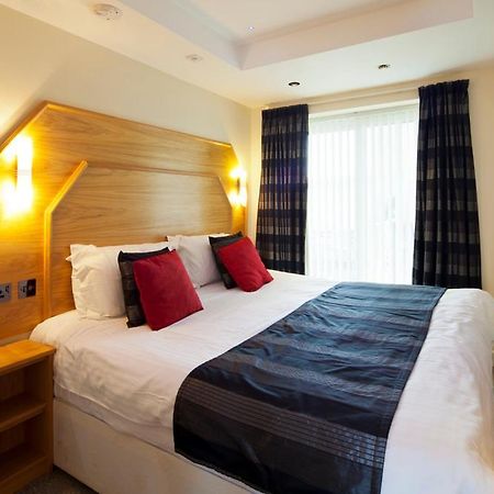 בלקפול Queens Mansions: Empress Suite מראה חיצוני תמונה